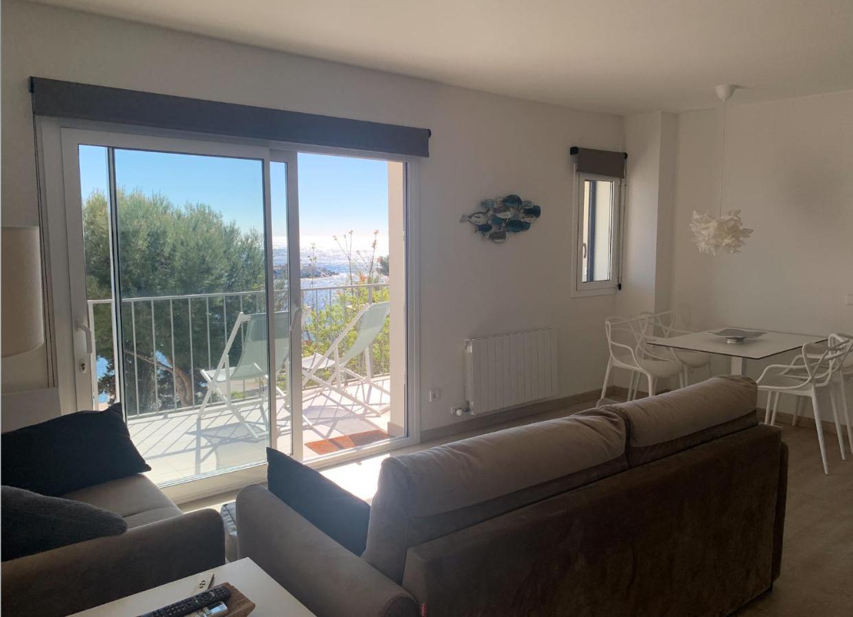 Magnific Apartament A Primera Linia De Mar Сан-Фелиу-де-Гишольс Экстерьер фото